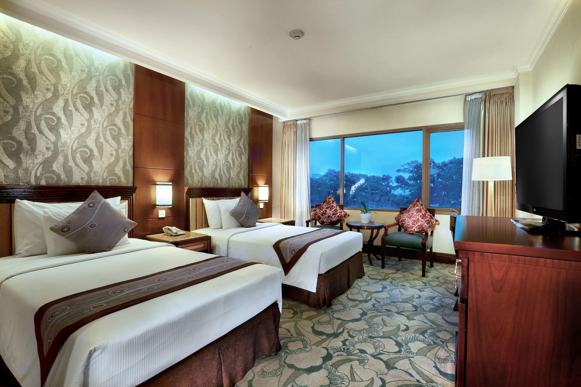 Aston Tropicana Hotel Bandung Extérieur photo