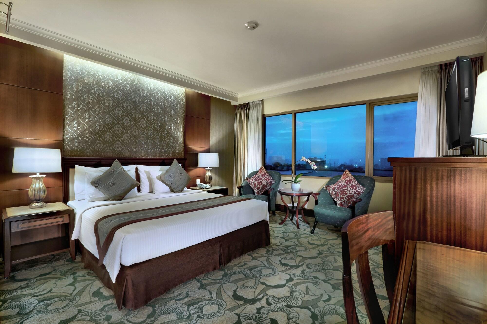 Aston Tropicana Hotel Bandung Extérieur photo