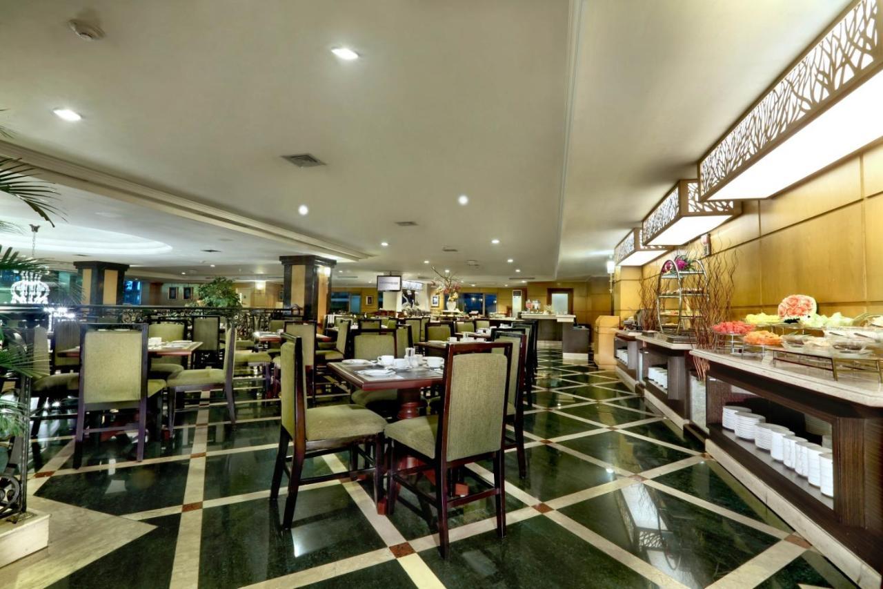 Aston Tropicana Hotel Bandung Extérieur photo