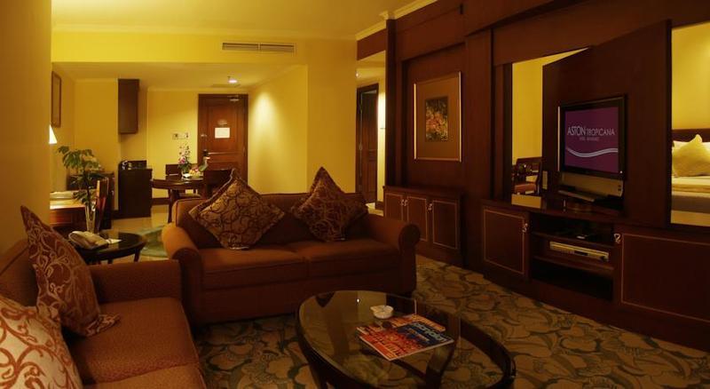 Aston Tropicana Hotel Bandung Extérieur photo