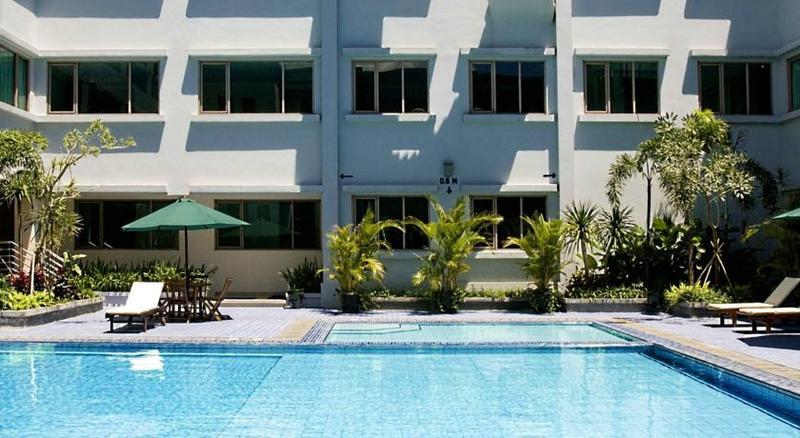 Aston Tropicana Hotel Bandung Extérieur photo
