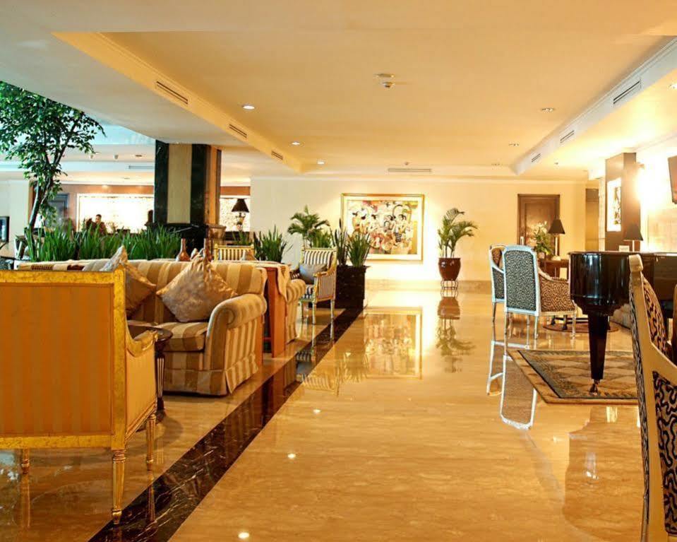 Aston Tropicana Hotel Bandung Extérieur photo