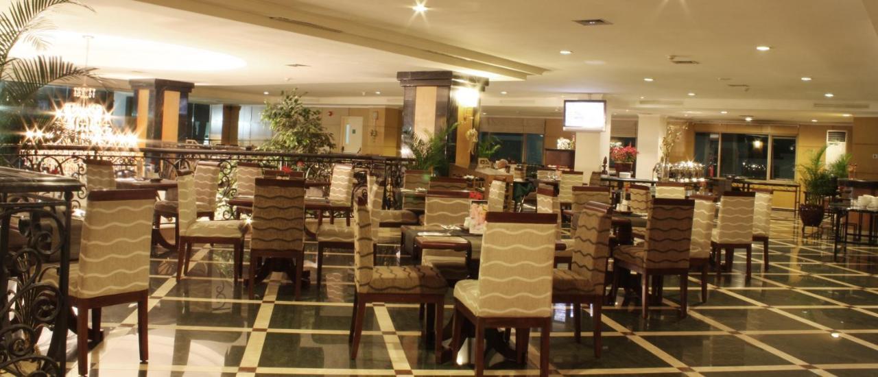 Aston Tropicana Hotel Bandung Extérieur photo